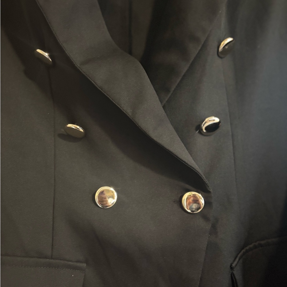 SHEIN Black Blazer with Gold Buttons - Picture 2 of 4